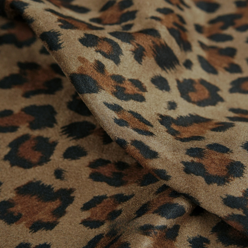 Winter Clothes - Kain suede motif macan tutul elastis